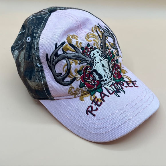 Realtree Accessories - Realtree Paramount Outdoors Pink Camo Hat Deer Skull Rose Embroidery Rhinestone
